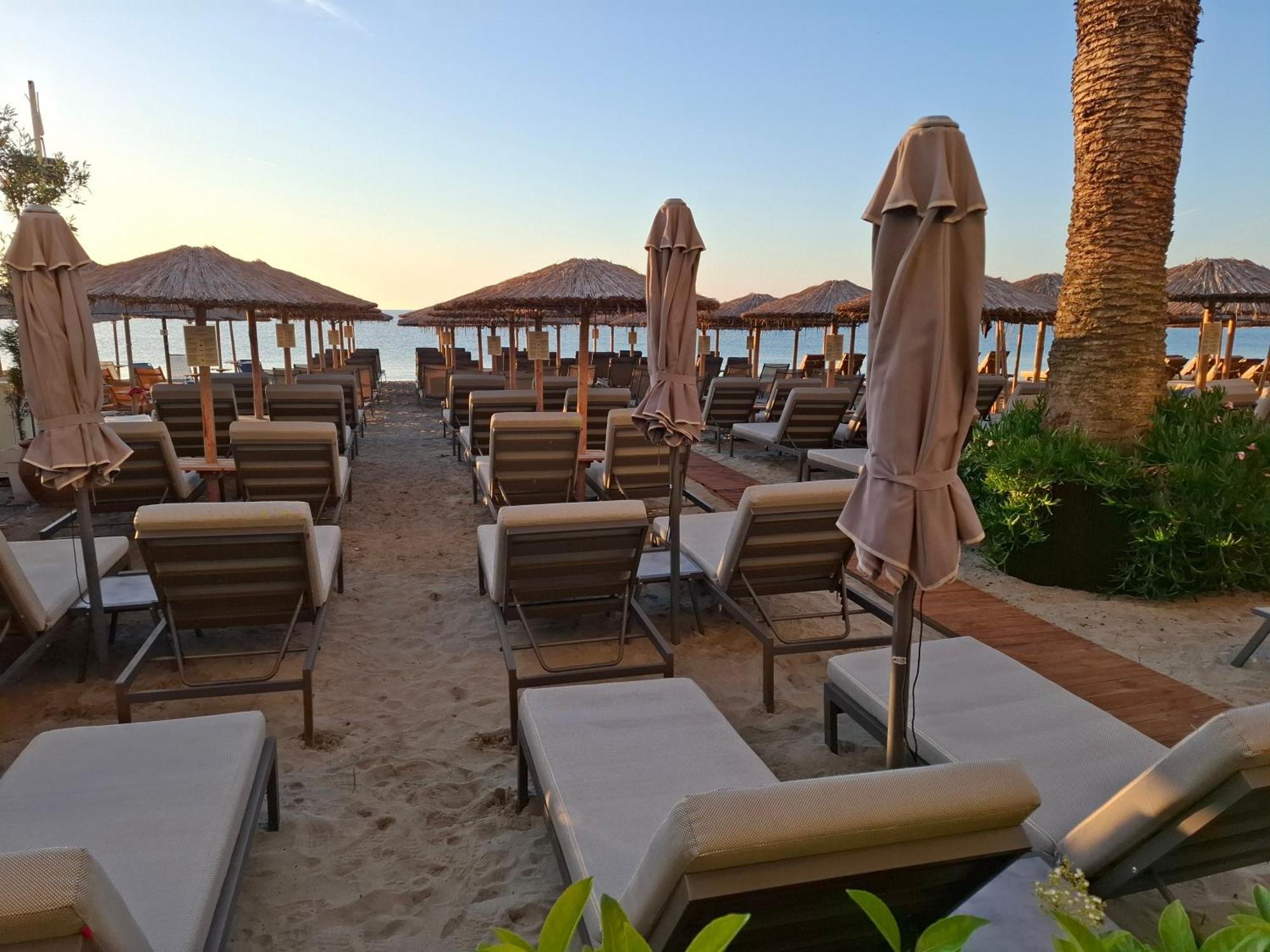 Hotel Avra Paralía Eksteriør bilde
